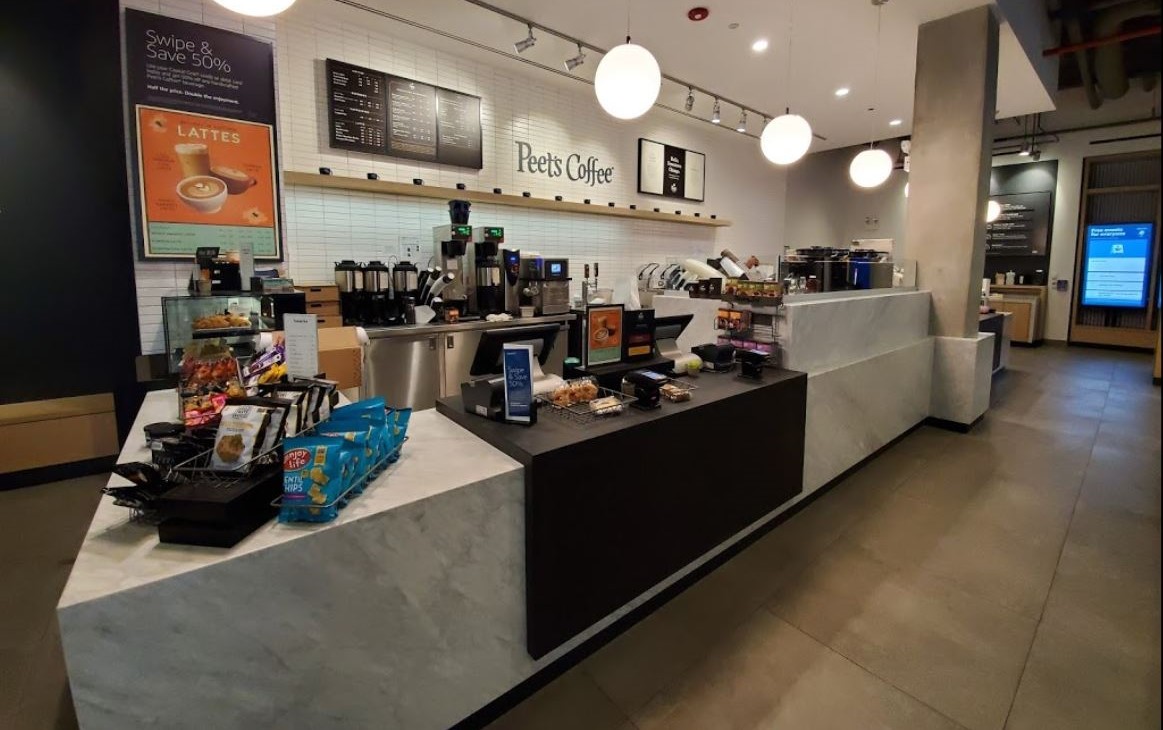 Capital-One-Cafe-State-Street-Chicago