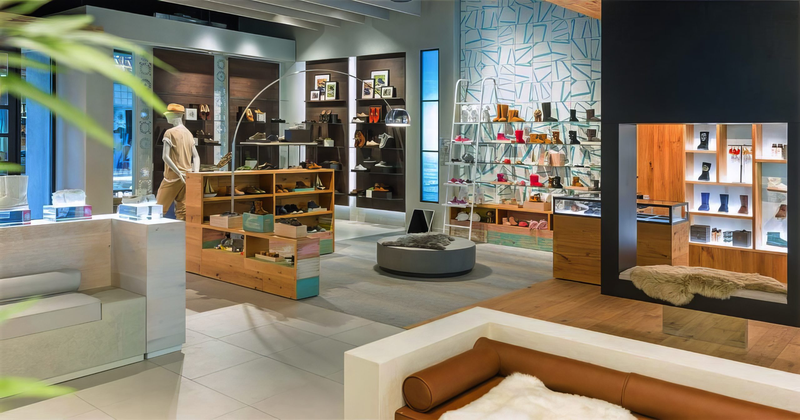Flagship-Shoe-Store-Manufacturer
