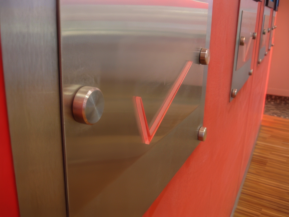 Brushed_Metal_Finishing- Verizon_Metal_Acrylic_Inlay_Bishop_Fixtures_